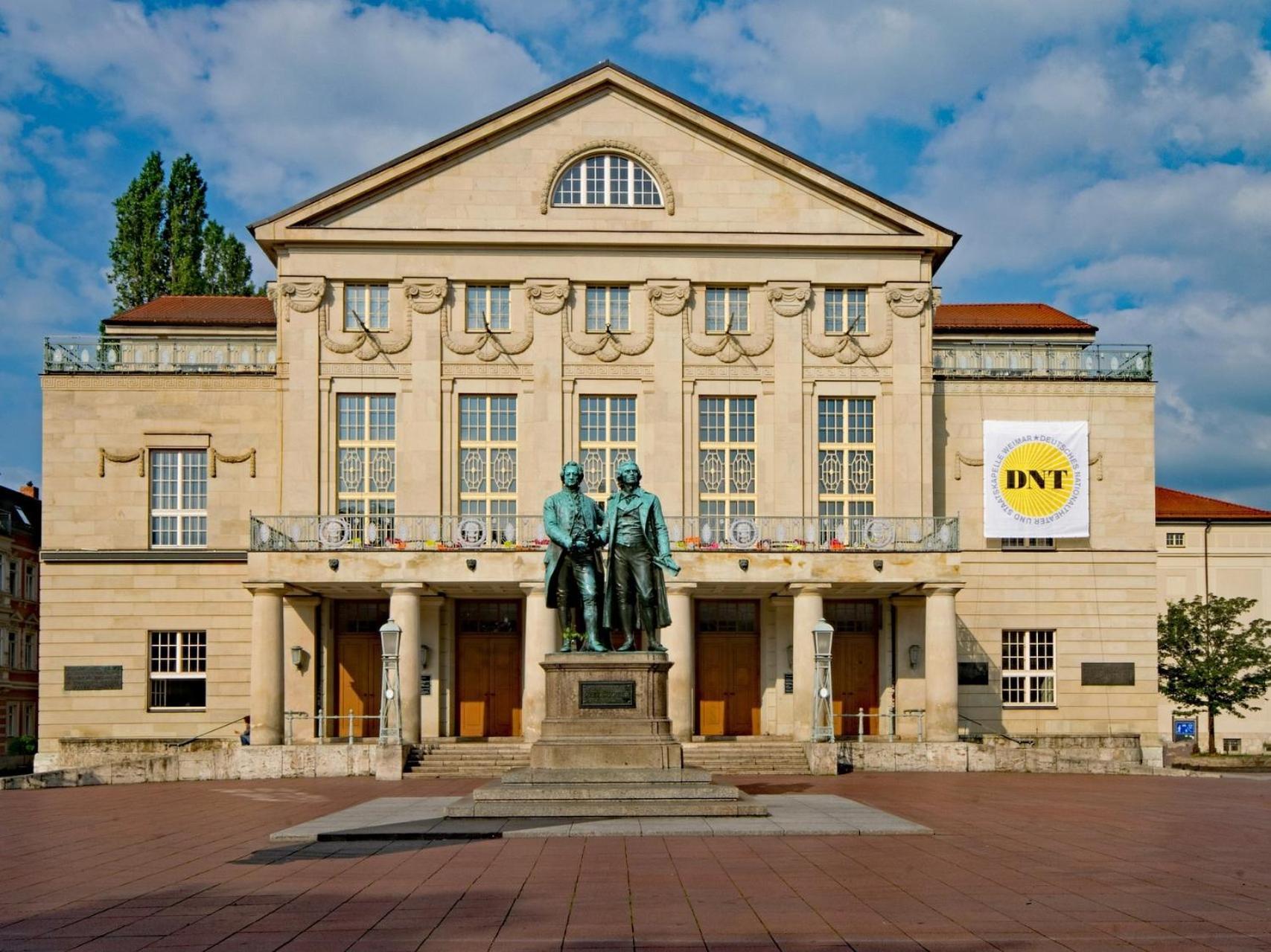 Fallersleben * Weimar (Thuringia)